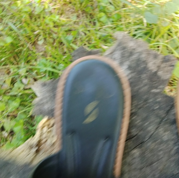 ⬇️Price Drop⬇️ Franco Sarto Sandals in size 8.5 - Picture 2 of 5